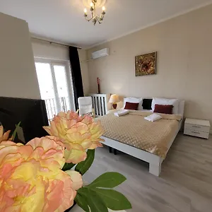 Anastasia Bratianu 24b Beautiful View Self Check From 2 Pm Bucharest