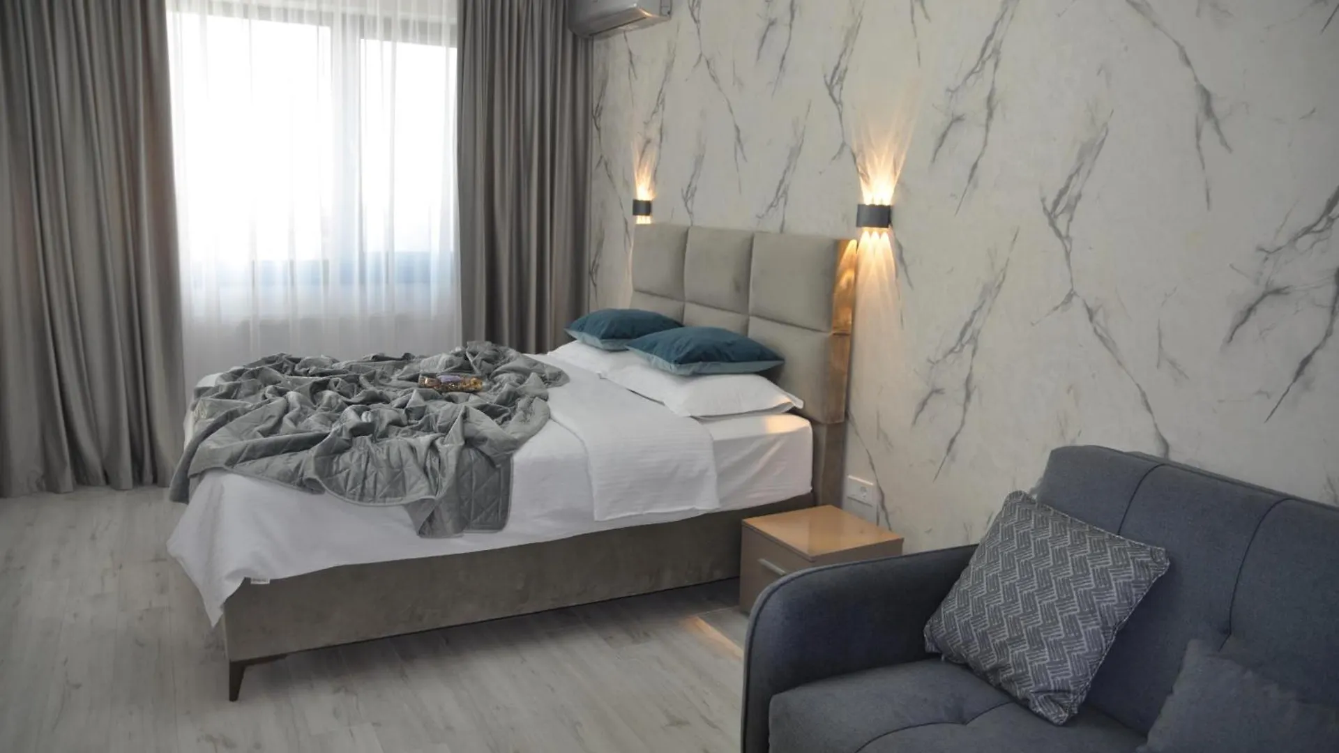 Rentforcomfort Sky Garden Studio location